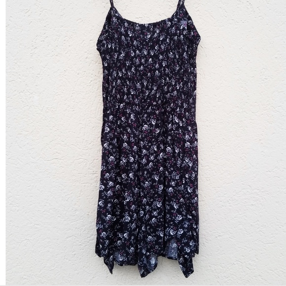 Xhilaration Tie-Front Floral Romper NWT Sz M - Picture 6 of 13